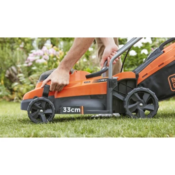 Black & Decker BLACK+DECKER 2x18V Grasmaaier BCMW33184L2-QW 33 Cm Incl. Twee 4,0 Ah Accu's - Afbeelding 4